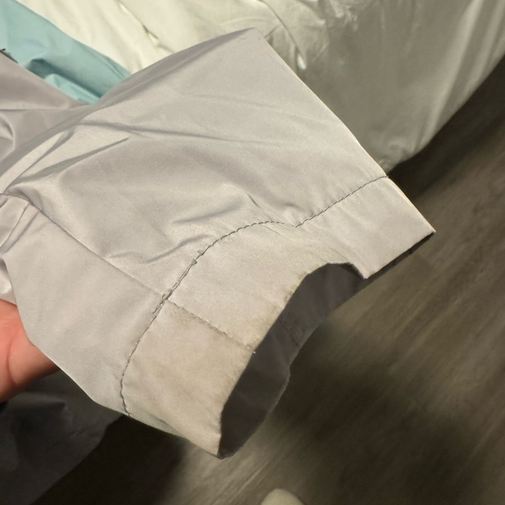 Laundry by Shelli segal rain coat - large - Picture 6 of 6